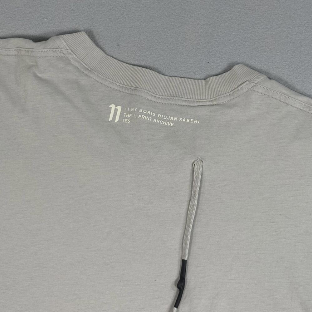 11 by Boris Bidjan Saberi Mens Gray "Disruptive Disciples" MasterCross Tee Large - Picture 9 of 11